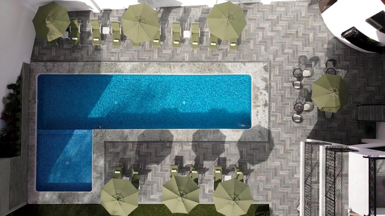 Hotel Las Puertas De 테포츨란 외부 사진